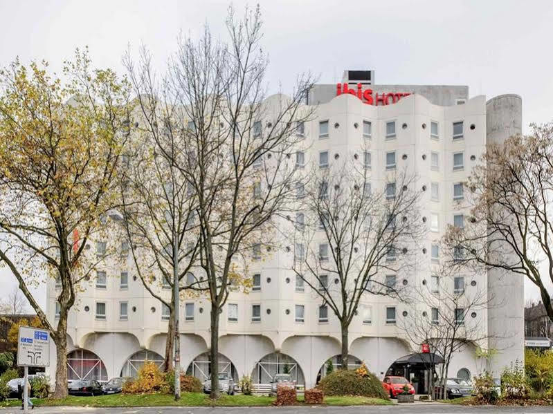 波鸿中心宜必思酒店 外观 照片